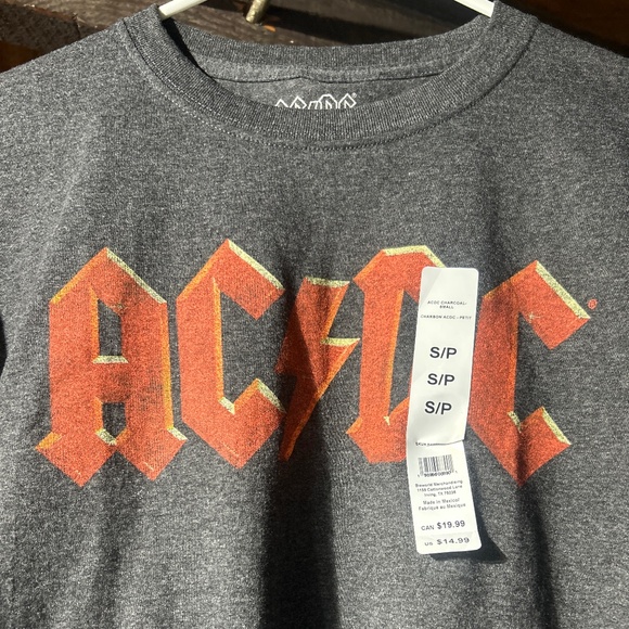 AC/DC t-shirt - Picture 1 of 2